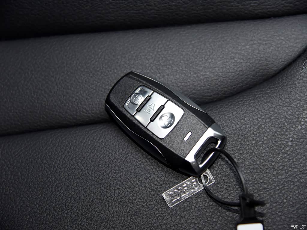 长城汽车 哈弗h2 2016款 红标 1.5t 手动两驱精英型