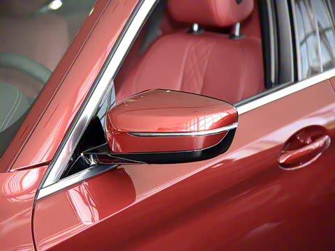 2021�� �Ŀ� 525Li M�˶���װ