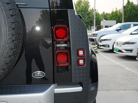 2022�� 110 P400 �����ر��