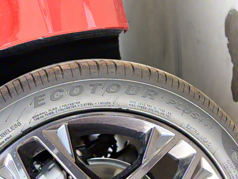 2021�� 230T �Զ�׷Ӱ��ʿ��