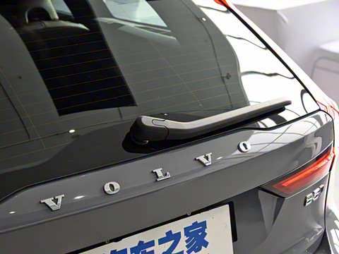 2022�� Cross Country B5 AWD �����