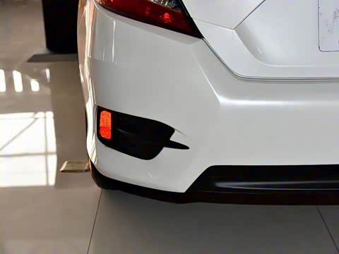 2016�� 180TURBO CVT���ʰ�