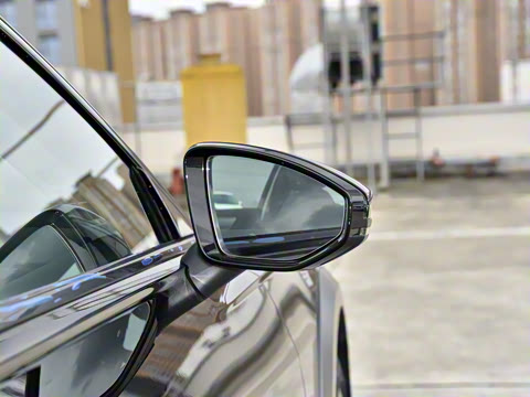 2022�� allroad quattro ̽���� 55 TFSI ����ԽҰ��