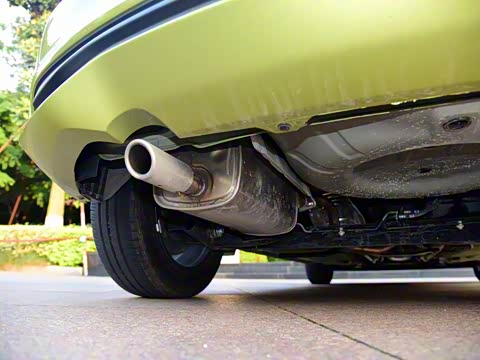 2016�� 1.6L CVT���а�