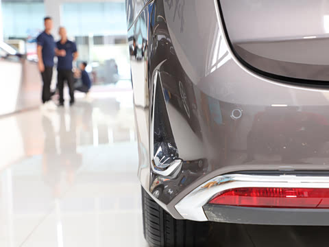 2021�� �Ŀ� PLUS 2.0T �����Զ�������