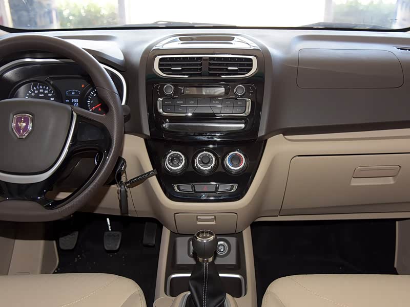 华晨鑫源 华晨金杯750 2015款 1.5l 豪华型