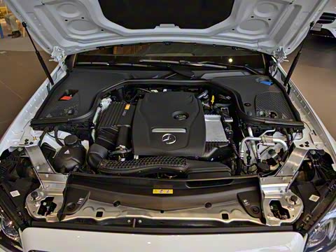 2017�� E 200 4MATIC ���ܳ�