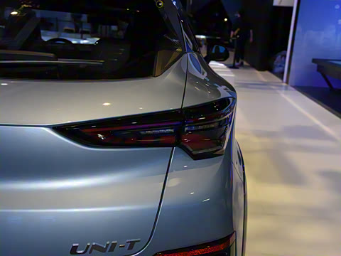 2021�� 1.5T �˶��� �콢��