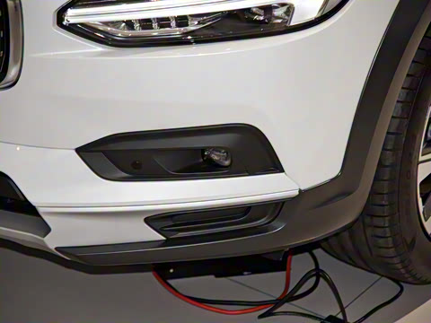 2022�� Cross Country B5 AWD �����