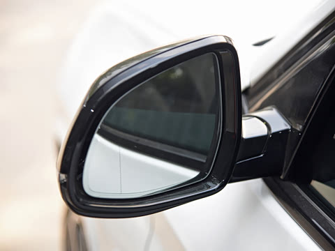 2022�� xDrive30i ������ M��ҹ��װ