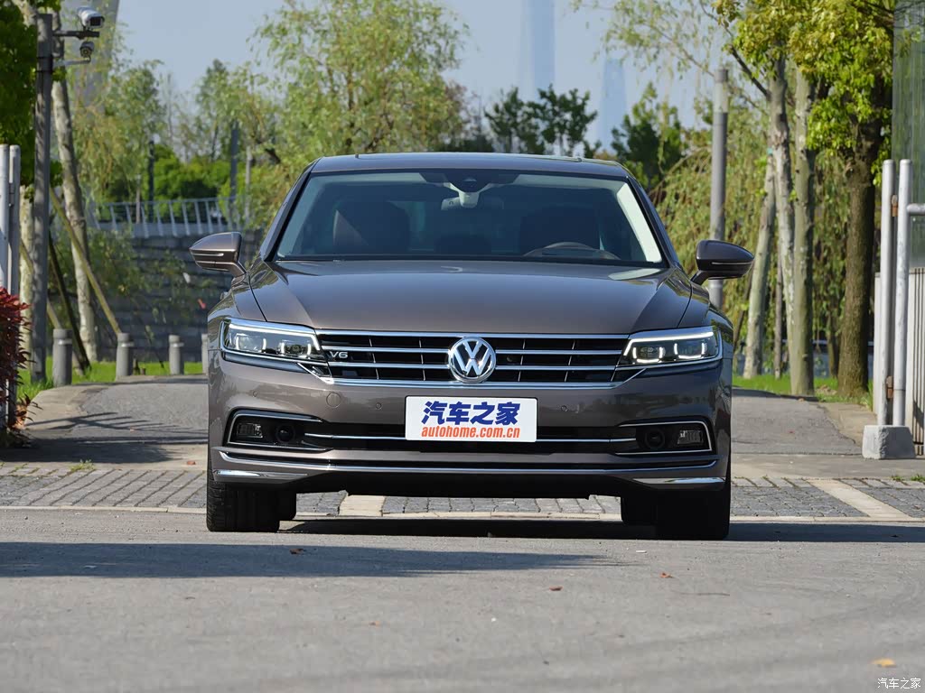 上汽大众 辉昂 2016款 480 v6 四驱旗舰版