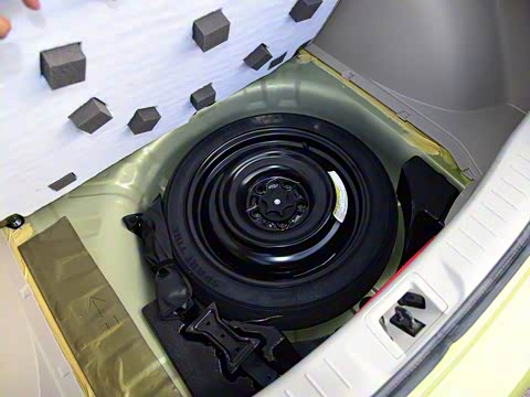 2016�� 1.6L CVT���а�