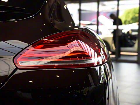 2016�� Panamera 4 Edition 3.0T