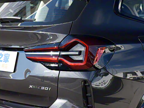 2022�� xDrive30i ������ M��ҹ��װ