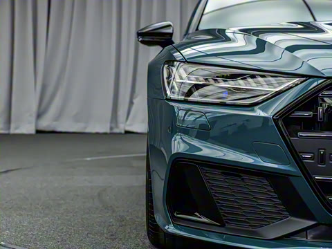 2022�� 55 TFSI quattro S-line edition one���а�