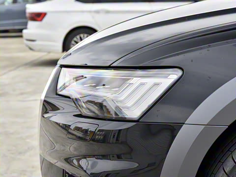 2022�� allroad quattro ̽���� 55 TFSI ����ԽҰ��