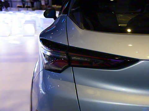 2021�� 1.5T �˶��� �콢��