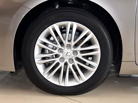 2015�� 200 ���ʰ�