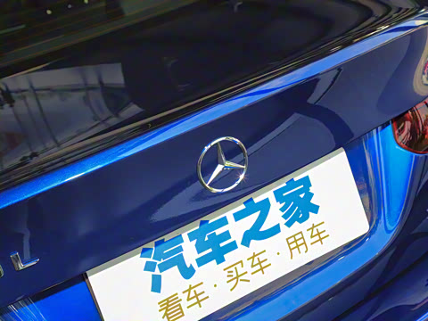 2021�� �Ŀ� A 180 L �˶��γ�