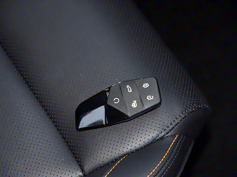 2022�� ��-�����˶�ϵ�� 1.5T ���װ�