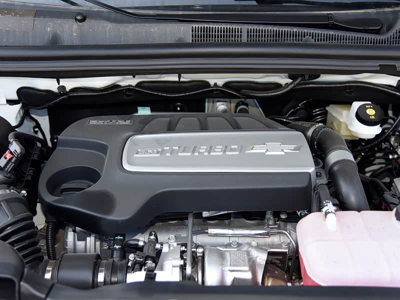 上汽通用雪佛兰 创酷 2016款 1.4t 自动四驱旗舰型