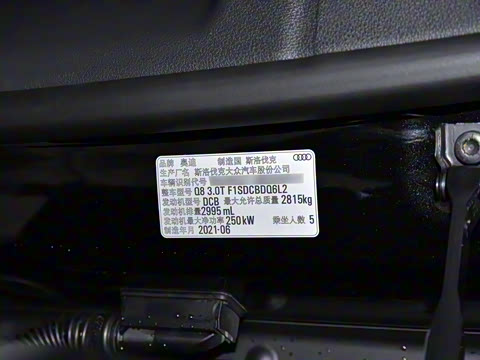 2022�� 55 TFSI ����������