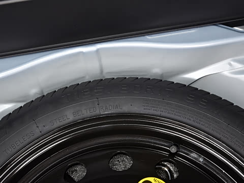 2021�� 1.5T �˶��� �콢��