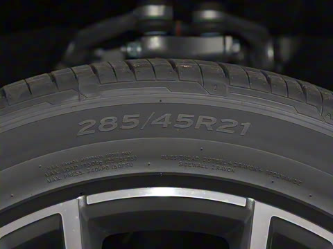 2022�� 55 TFSI ����������