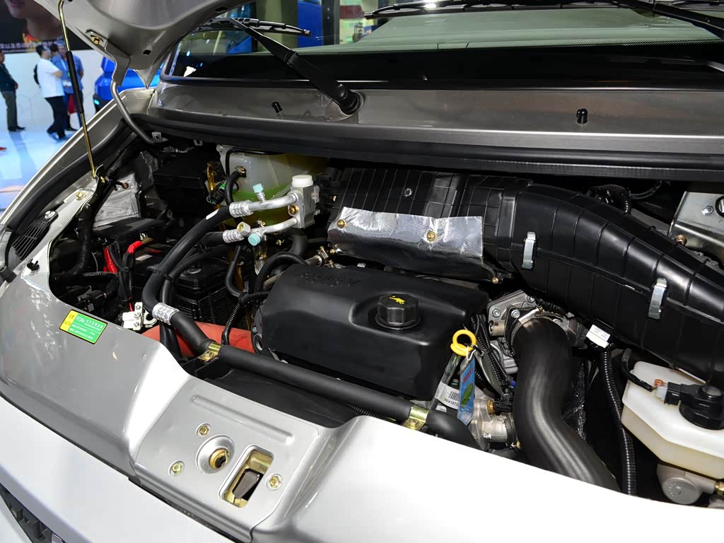 0t-a42尊享版高顶f1c 100092598图片_依维柯_汽车图库_汽车之家