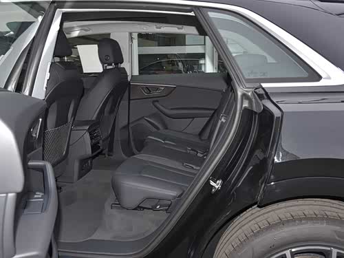 【图】奥迪q8 2022款 55 tfsi 豪华动感型报价_图片_奥迪_汽车之家