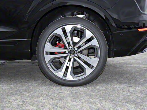 2022�� 55 TFSI ����������