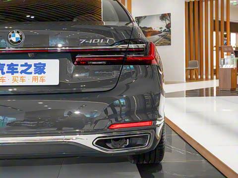 2021�� 740Li xDrive ������ ������װ