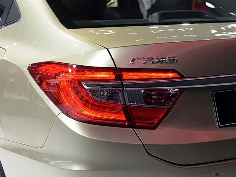 2016�� 1.8L CVT�콢��