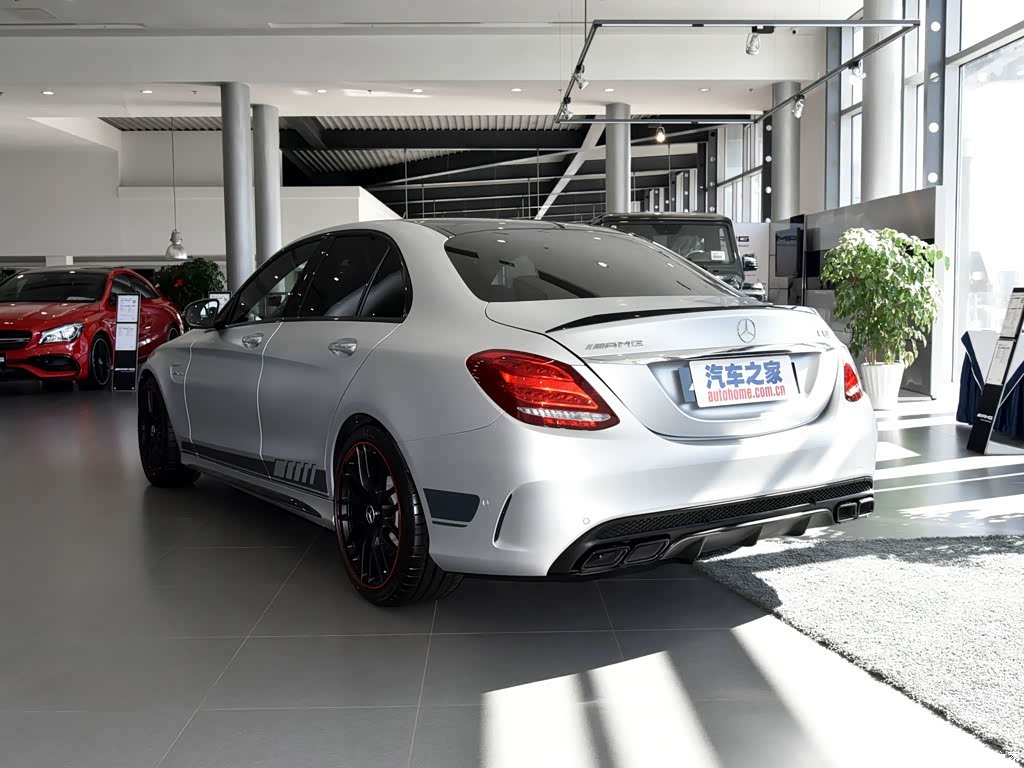 梅赛德斯-amg 奔驰c级amg 2017款 amg c 63 s 中国限量版