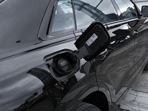 2022�� 55 TFSI ����������