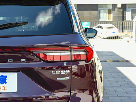 2021�� EcoBoost 225 ������PLUS 7����2/2/3��