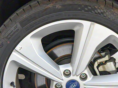 2021�� EcoBoost 225 ������PLUS 7����2/2/3��