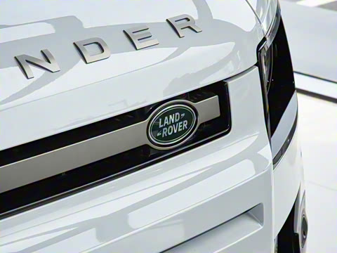 2022�� 110 P400 X-DYNAMIC HSE