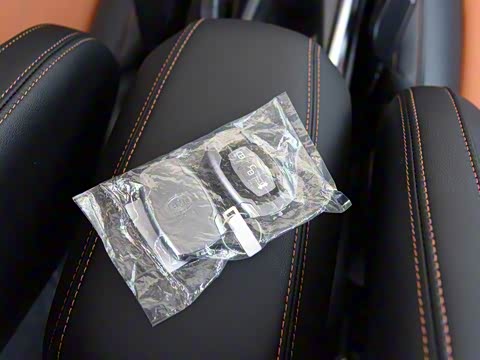 2016�� ������ 1.5TI �ֶ���Ӣ��