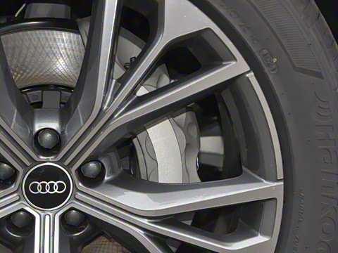 2022�� 55 TFSI ����������