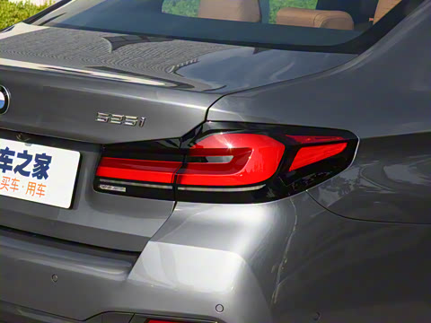 2022�� 525i M�˶���װ