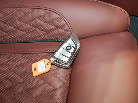 2021�� 740Li xDrive ������ ������װ