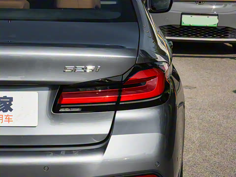 2022�� 525i M�˶���װ