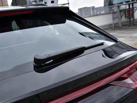 2022�� 55 TFSI ����������