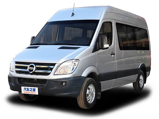 南京金龙 开沃d11 2015款 2.8t快运版高顶je493zlq4