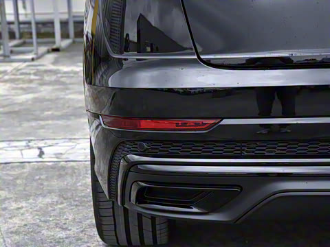 2022�� 55 TFSI ����������