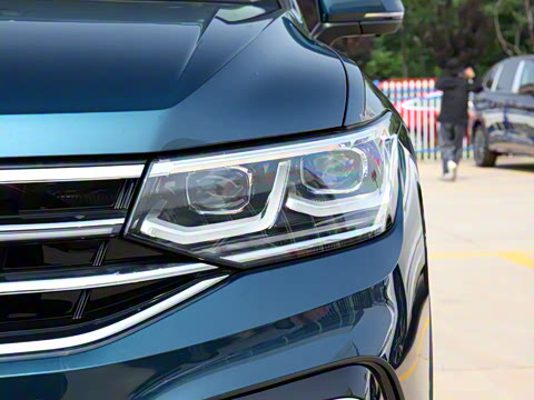 2022�� 380TSI �Զ�����R-Line�콢��7��