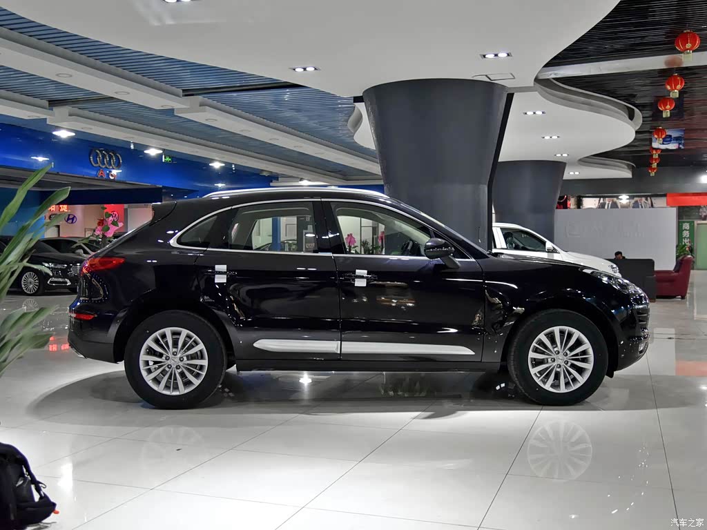 0t 手动极致之光版 3693453图片_众泰_汽车图库_汽车之家