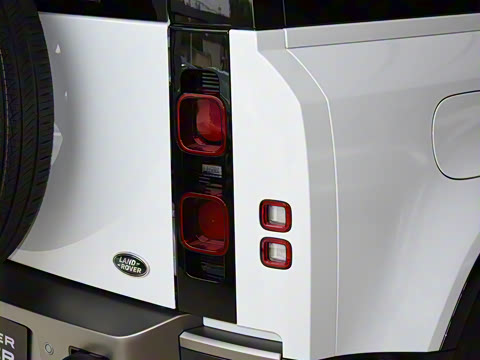 2022�� 110 P400 X-DYNAMIC HSE