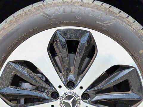 2021�� GLB 200 ʱ����